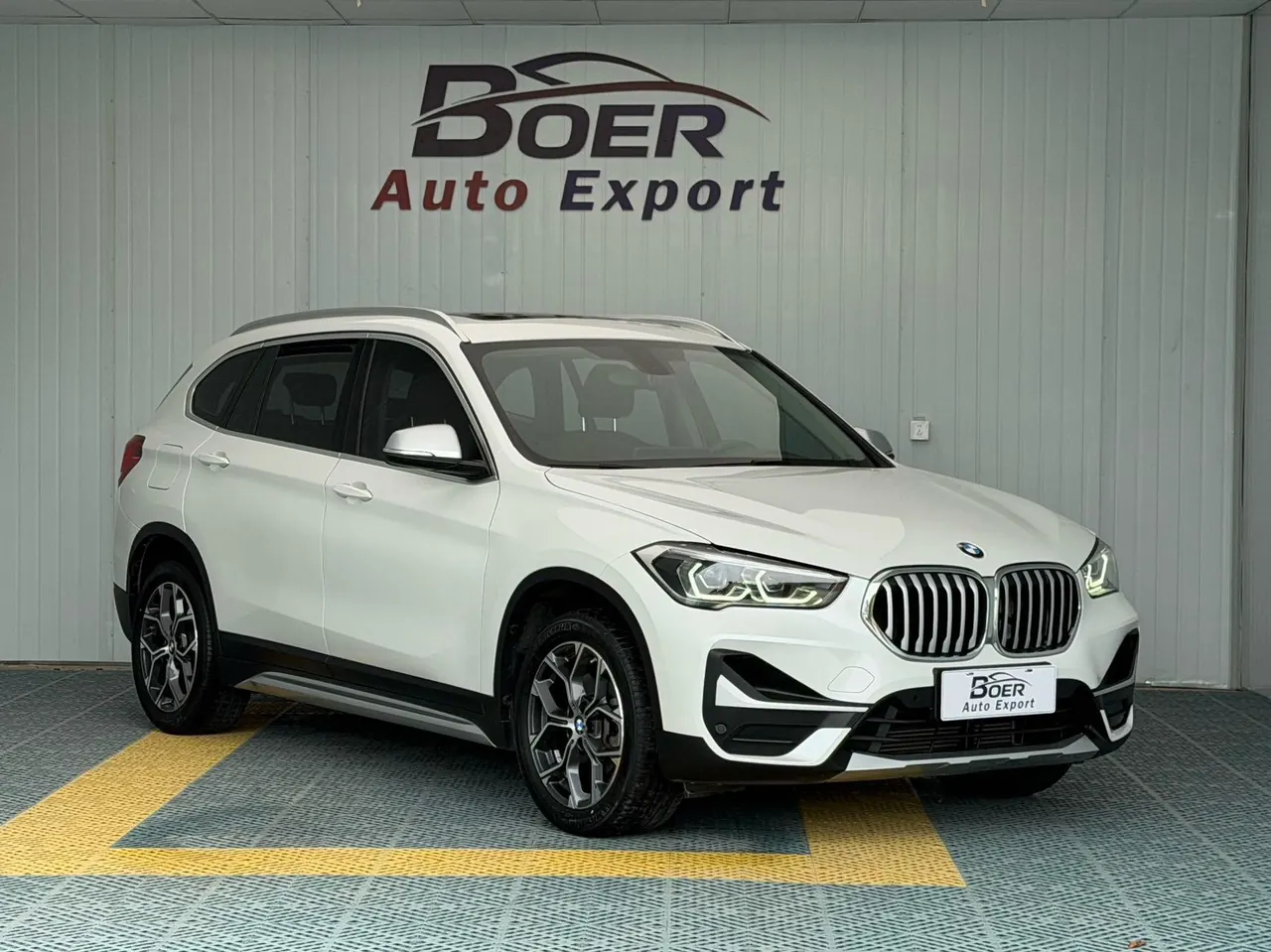 BMW 2021 X1 sDrive20Li 1.5T exclusive automatic gear 3