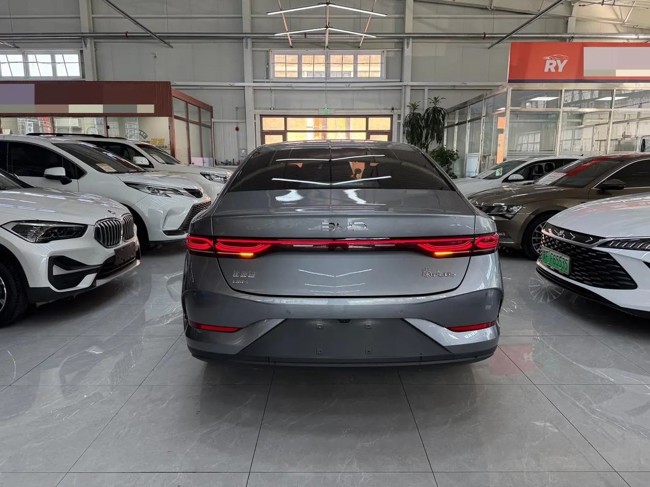 BYD 2025 Qin PLUS DM-i 1.5 stepless intelligent driving version 55KM leading automatic gear 8