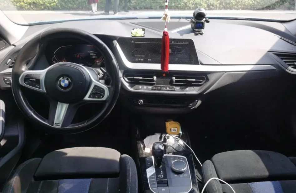 BMW 2 Series (Imported) 2021 225i Four-Door Coupe 2.0T M Sports Obsidian Night Suit Automatic Gear 3