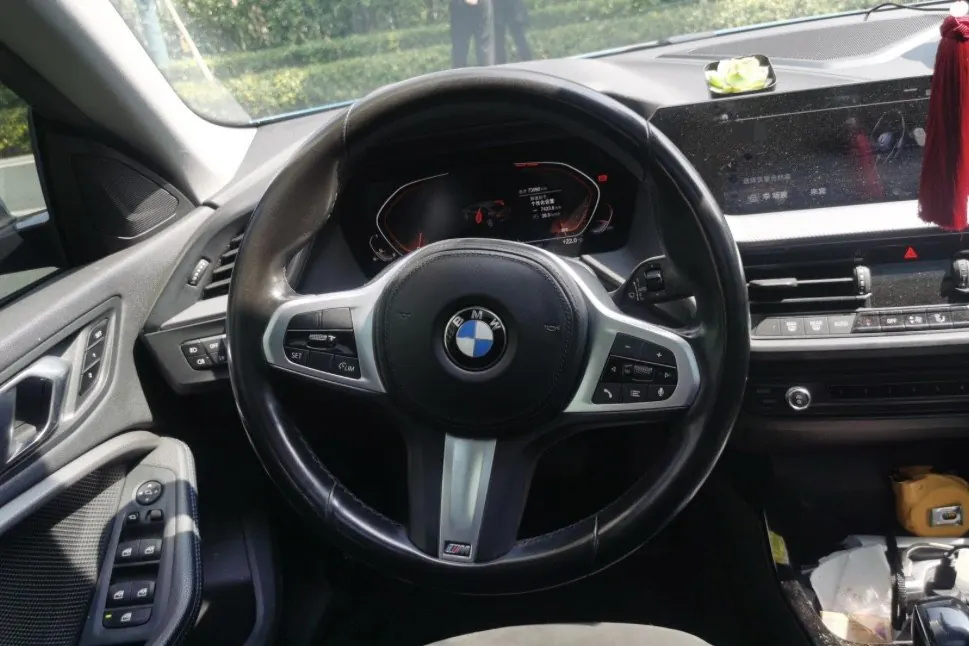 BMW 2 Series (Imported) 2021 225i Four-Door Coupe 2.0T M Sports Obsidian Night Suit Automatic Gear 4