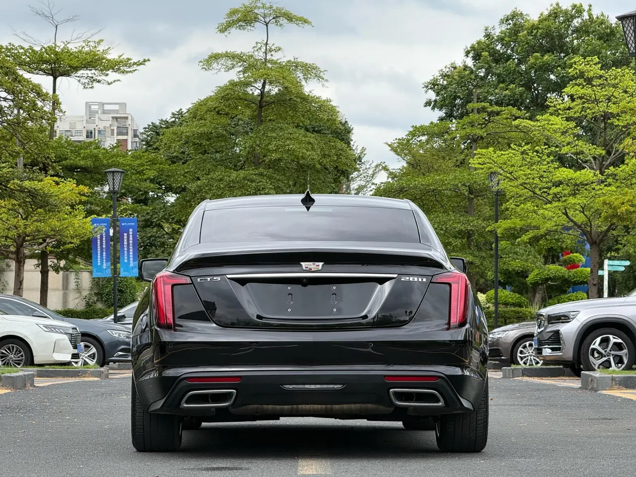 Cadillac 2023 CT5 2.0T 28T Luxury (Standard Edition) Automatic Gear 4