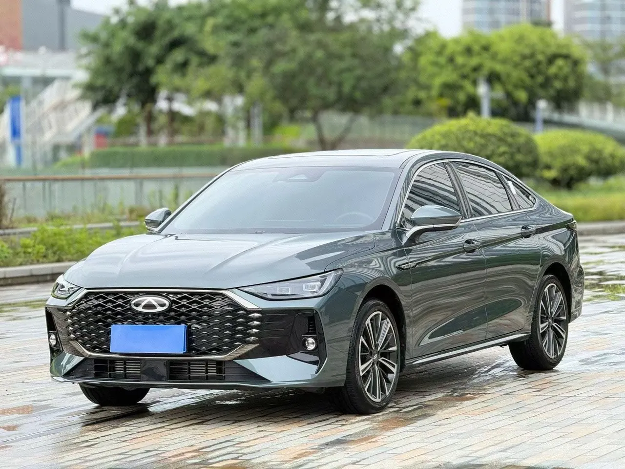 Open image lightbox: Chery 2025 Arrizo 8 Pro 1.6T Luxury Automatic Gear