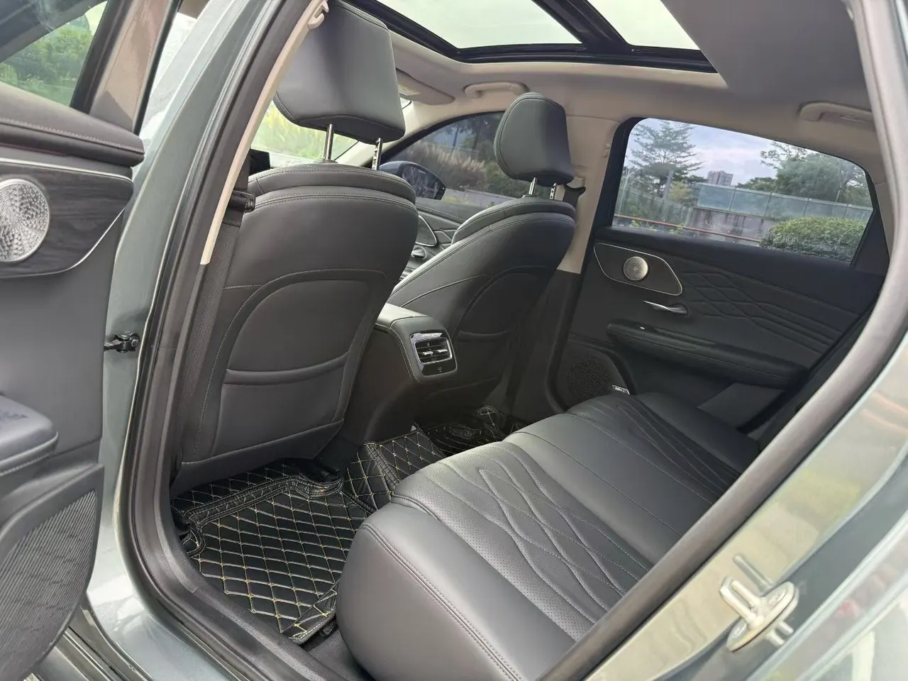 Chery 2025 Arrizo 8 Pro 1.6T Luxury Automatic Gear 8