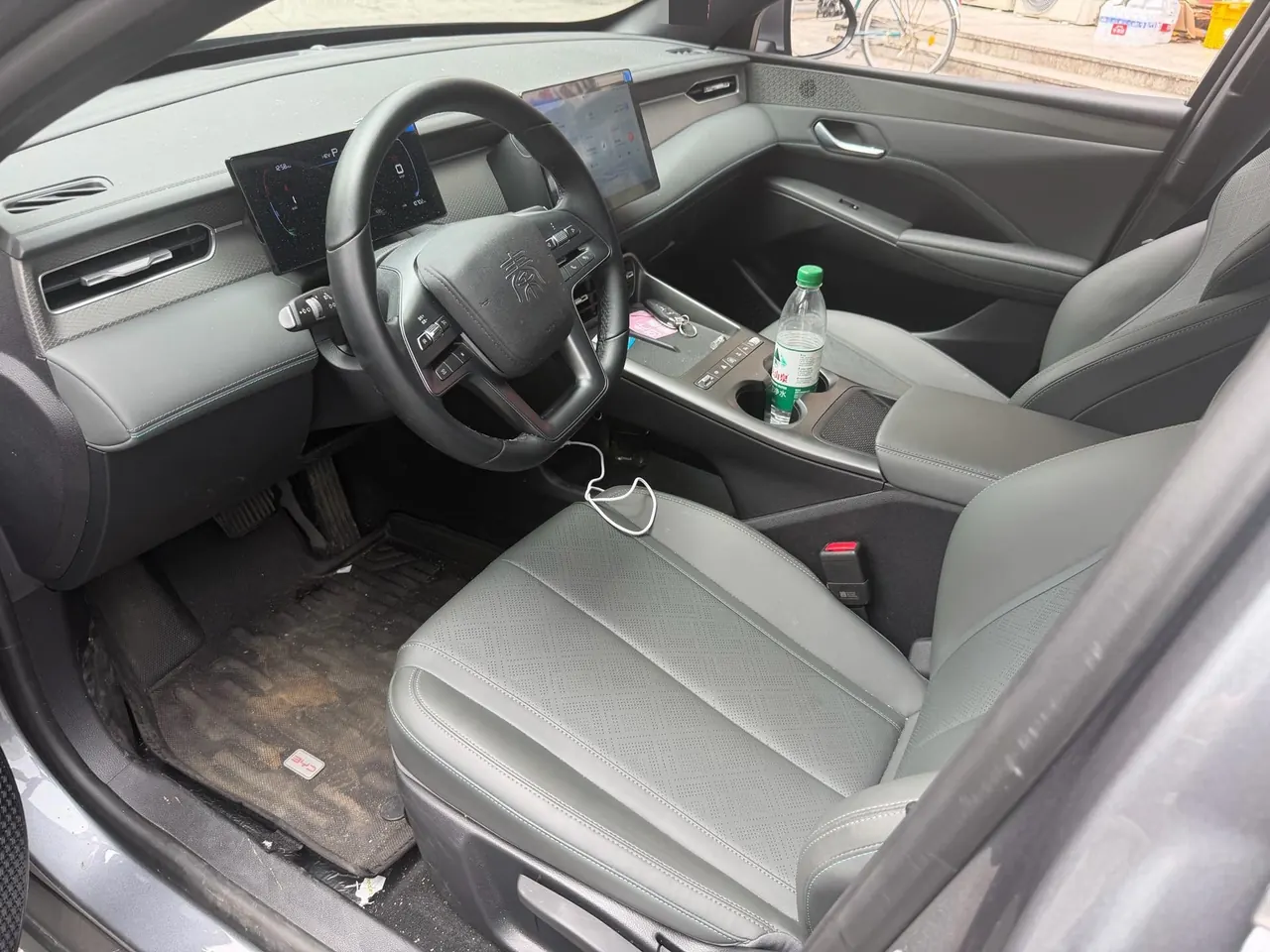BYD 2025 Qin PLUS DM-i 1.5 stepless smart driving version 128KM aggressive automatic gear 3