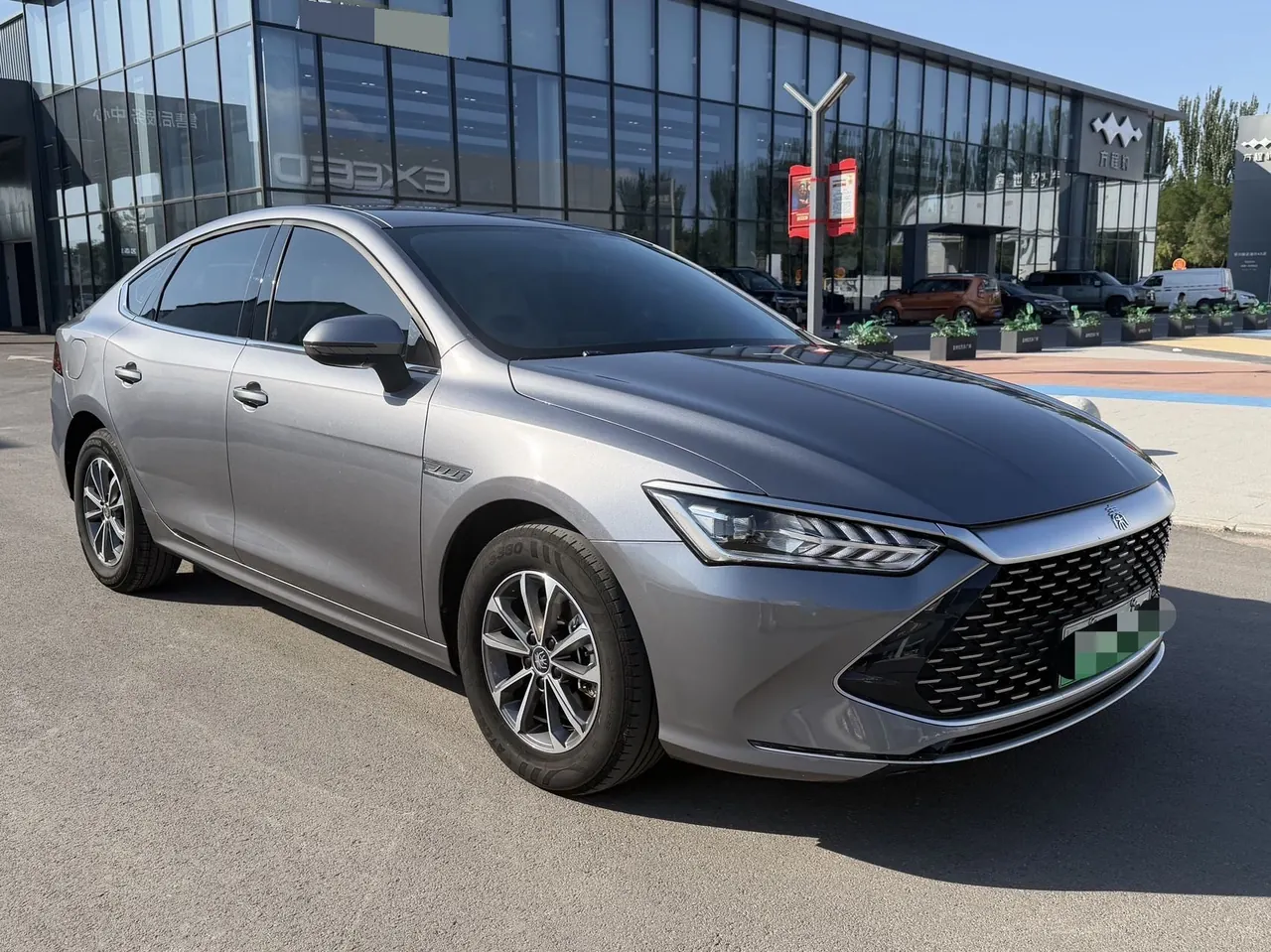 BYD 2024 Qin PLUS DM-i 1.5 stepless glory version 55KM leading automatic gear 3