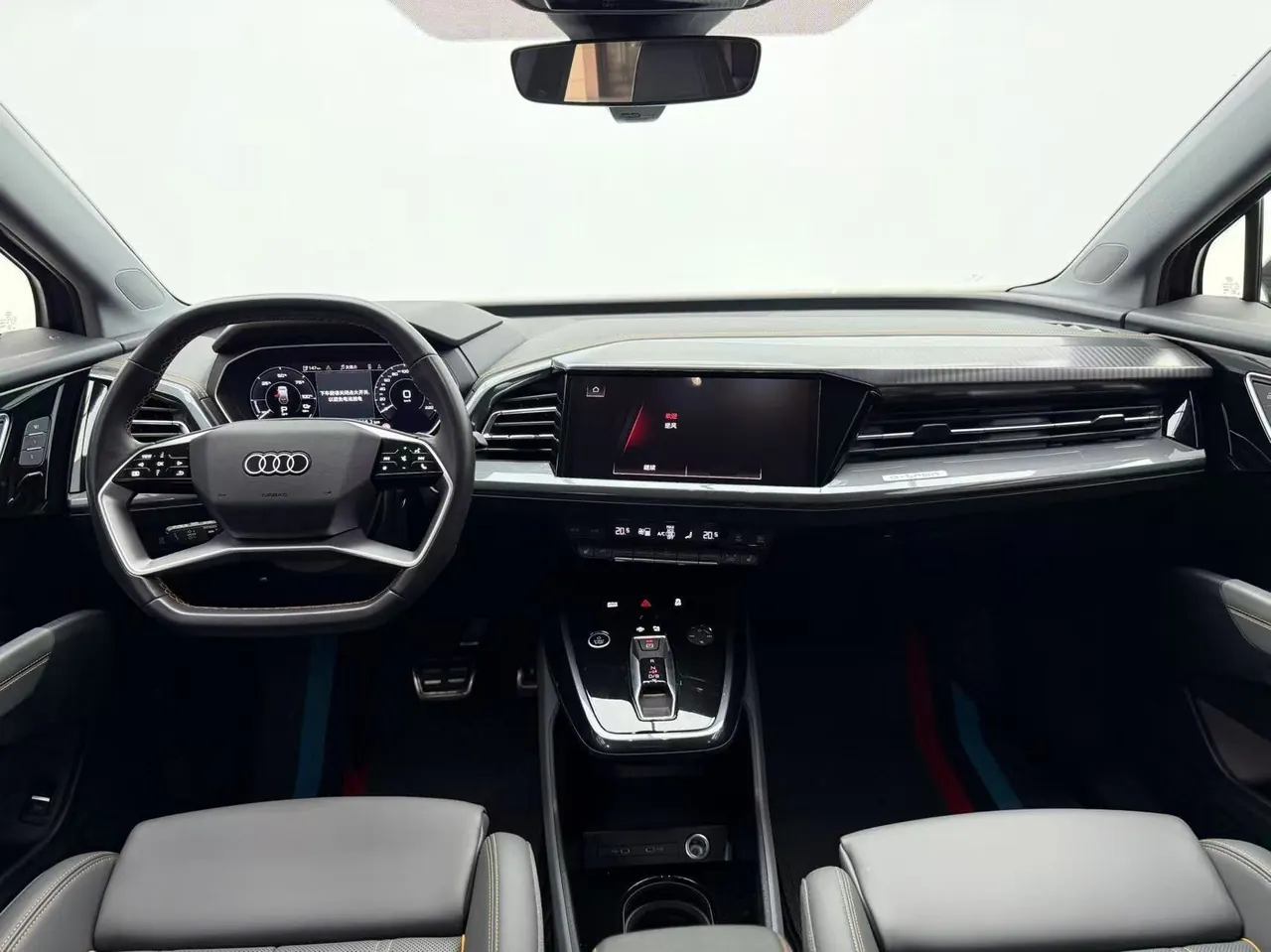 Audi 2024 Q4 e-tron 40 Creation Edition Automatic Gear 6