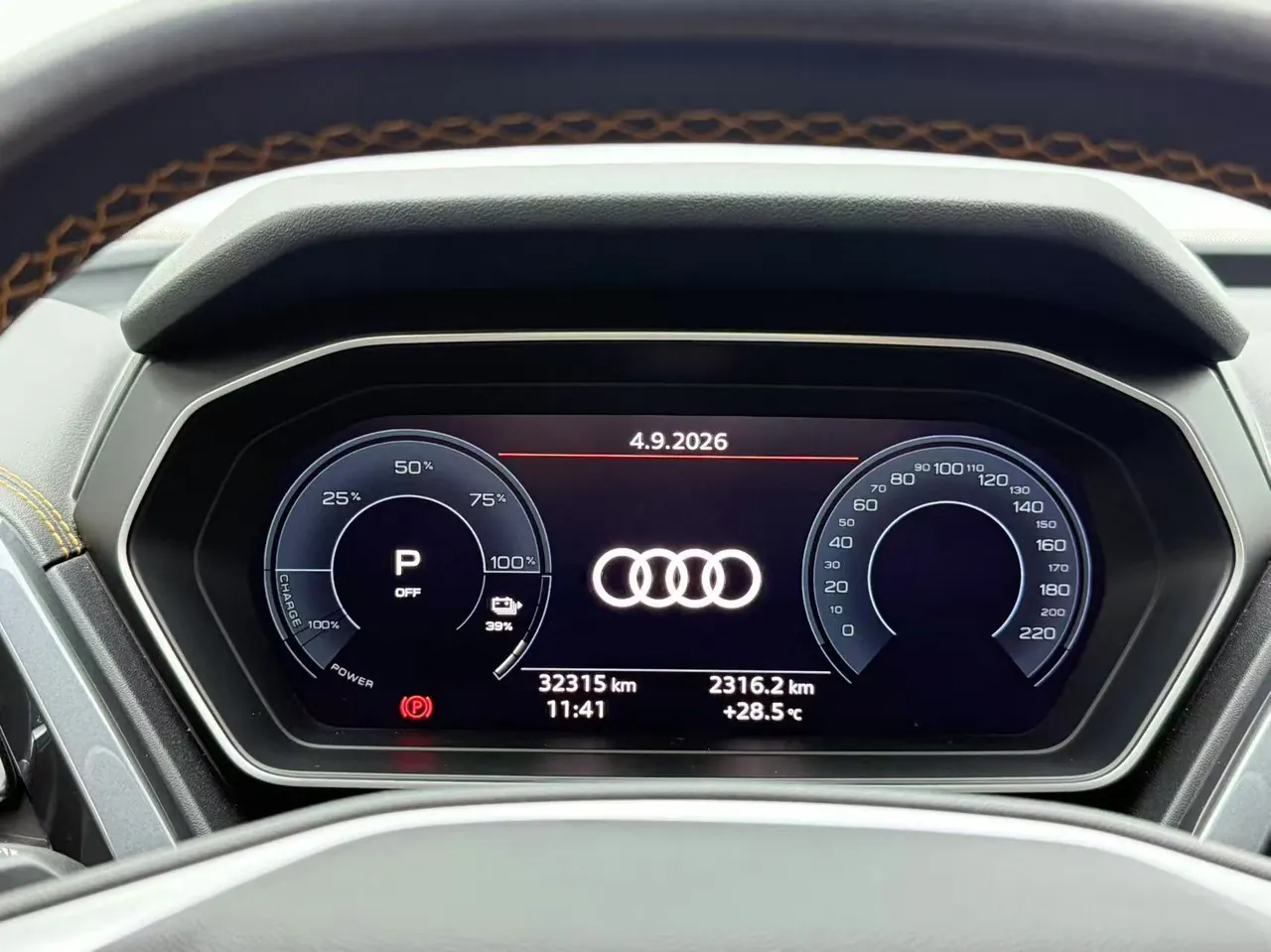Audi 2024 Q4 e-tron 40 Creation Edition Automatic Gear 8
