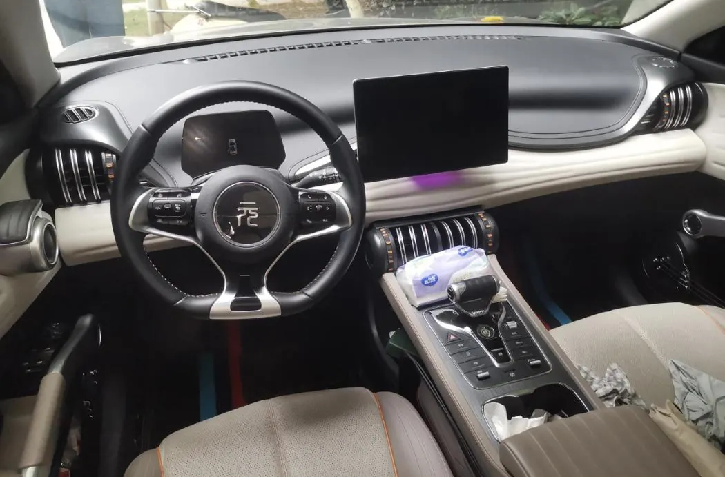 BYD Yuan PLUS 2024 Yuan PLUS Glory Edition 430KM Exceed Automatic Gear 4