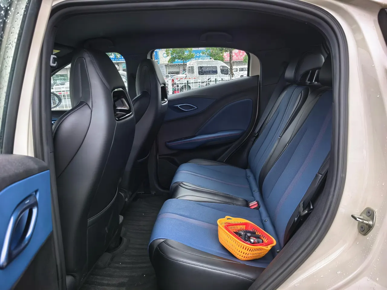 BYD 2025 seagulls 305km free version automatic gear 2