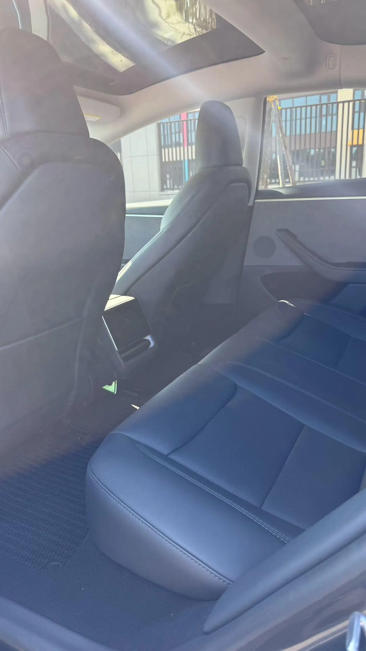 Tesla 2023 Model 3 Rejuvenation Edition Rear Wheel Drive Automatic Transmission 8