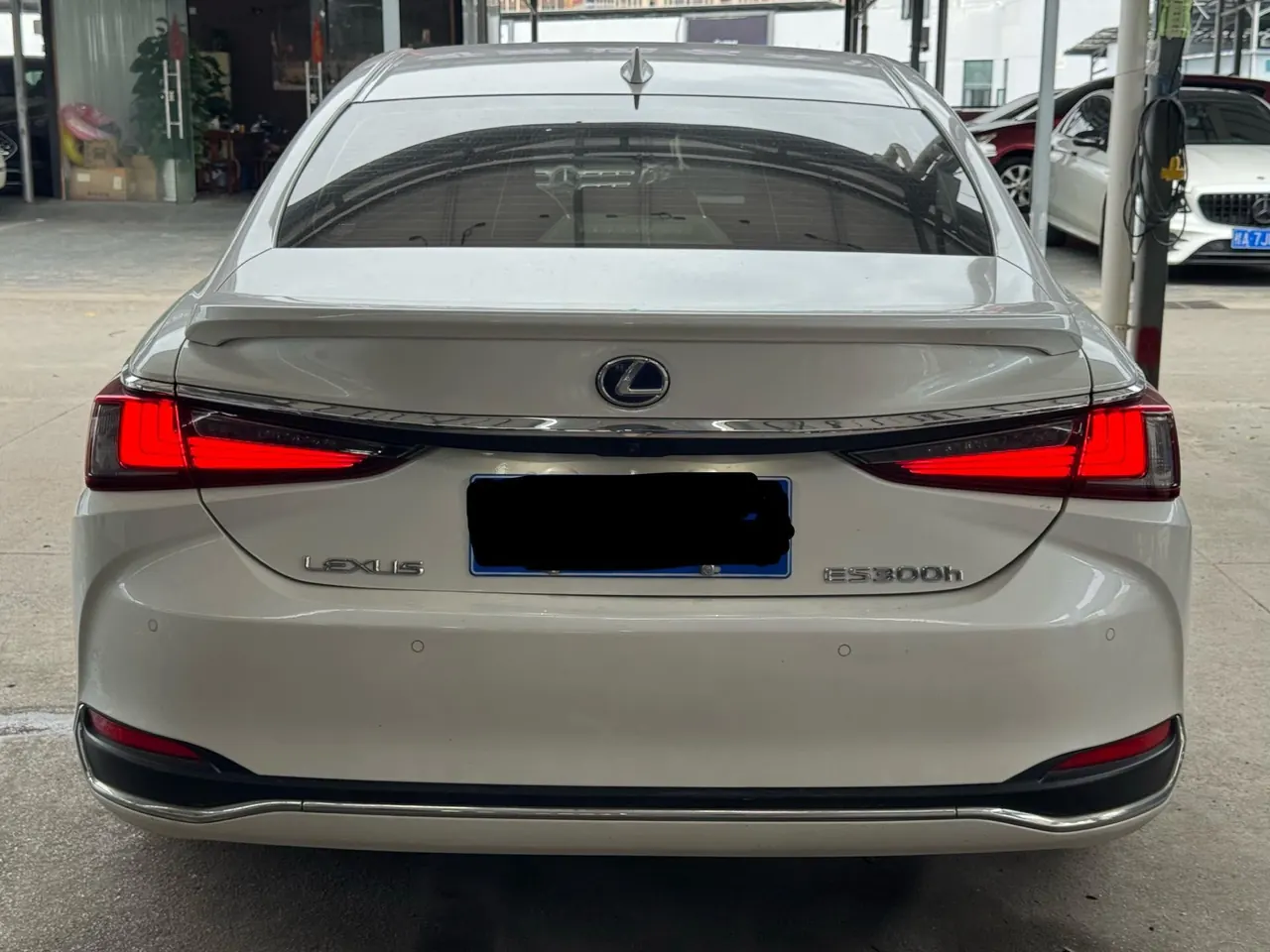 Lexus ES (Imported) 2021 ES300h 2.5 Stepless Premium Edition Automatic Gear 6