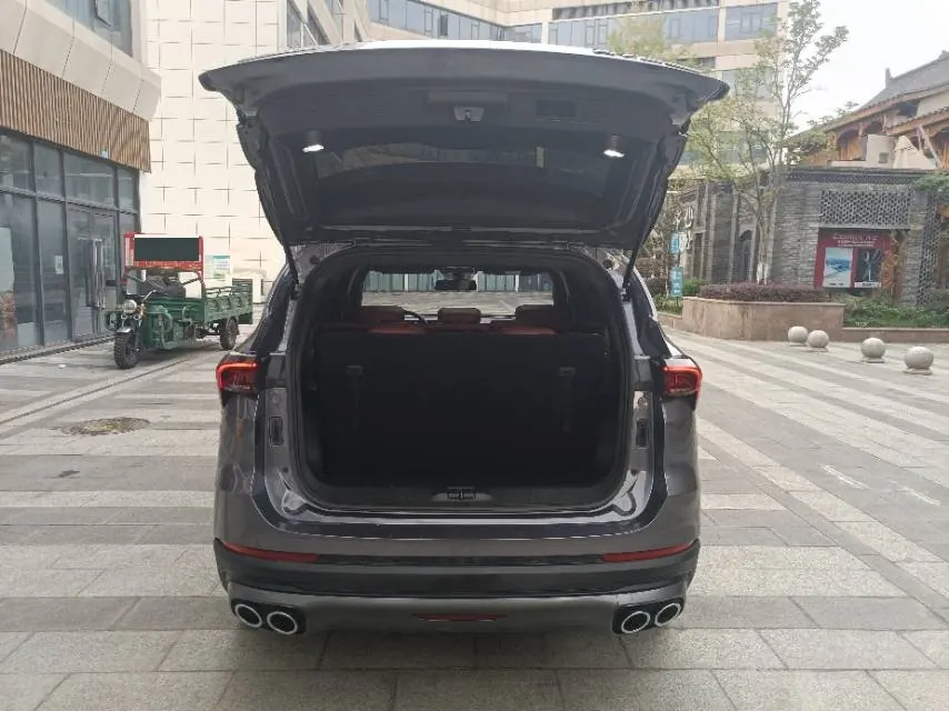 Jetour 2025 X70 PLUS 1.5T Champion Edition PRO7 Automatic Gear 15