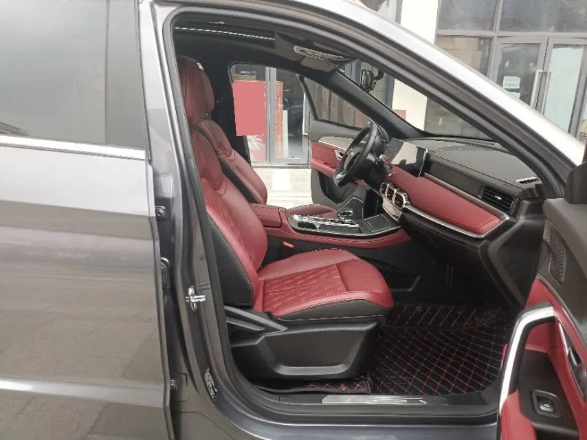 Jetour 2025 X70 PLUS 1.5T Champion Edition PRO7 Automatic Gear 8