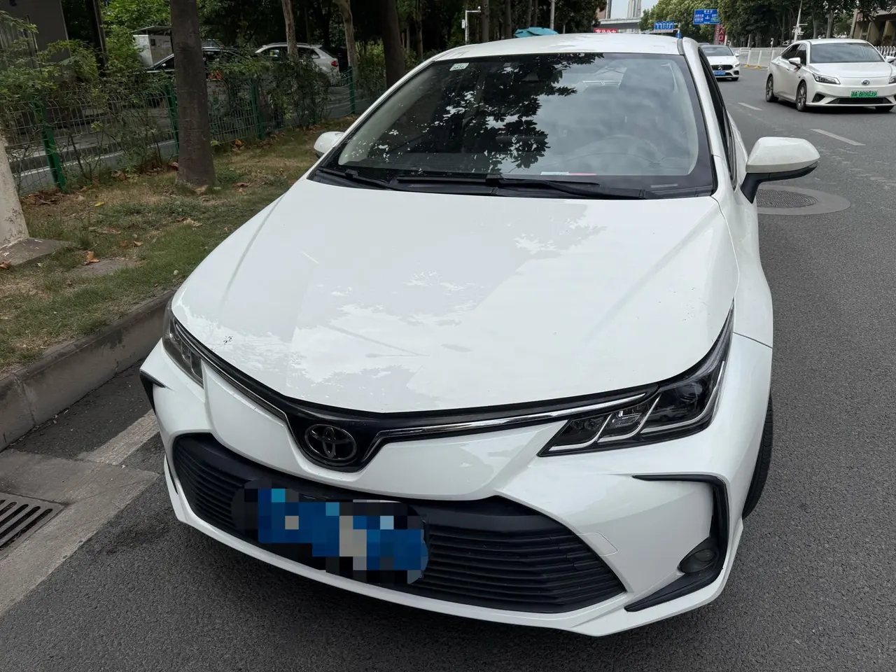 Toyota 2023 Corolla 1.2T Stepless Pioneer Edition Automatic Gear 2