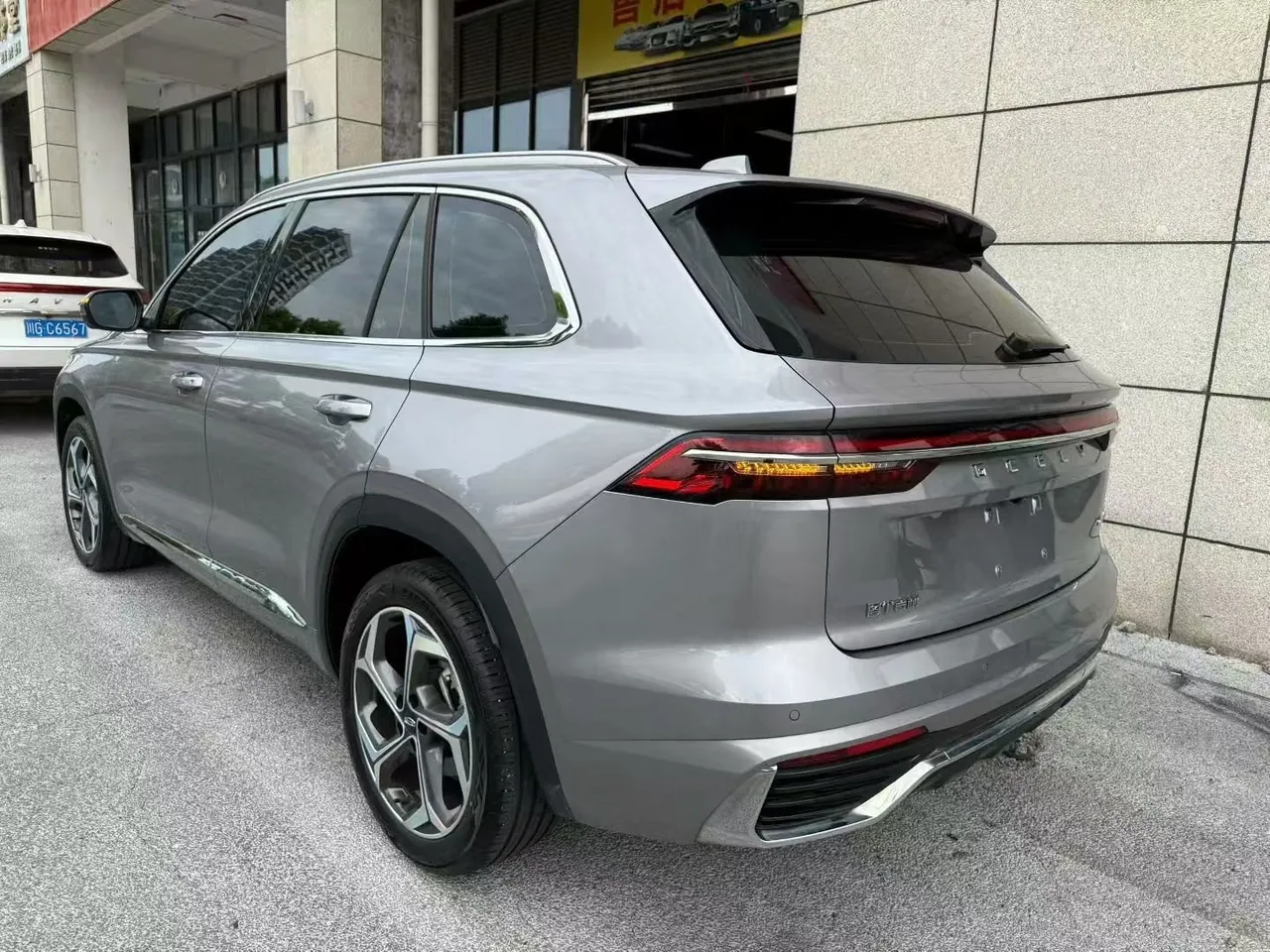 Geely 2024 XingyueL (Monjaro) 2.0TD EVO Two-Drive Long Wind Edition Automatic Gear 4