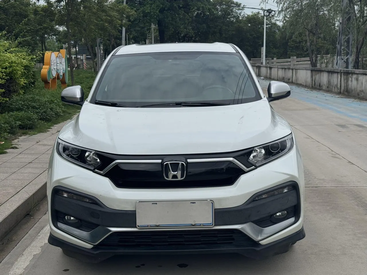 Honda 2020 XR-V 1.5T Stepless 220TURBO Comfort Edition Automatic Gear 2