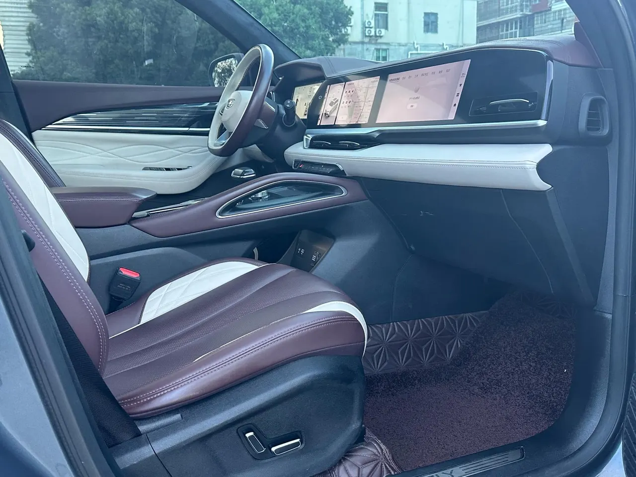 Geely 2021 XingyueL (Monjaro) 2.0TD EVO two-wheel drive smart automatic gear 9