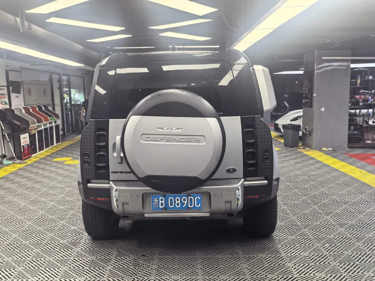 Land Rover Guard (Imported) 2022 Guard 110 48V 3.0T P400 Diablo Special Edition Automatic Gear 2
