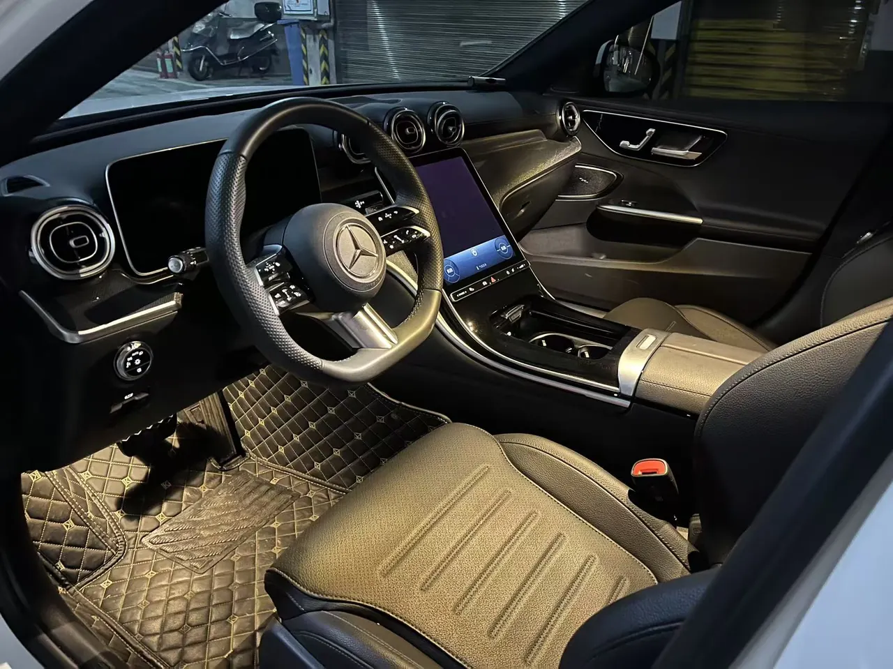 Mercedes Benz Class C 2025 C 260 L 48V 1.5T Sports Edition Automatic Gear 2