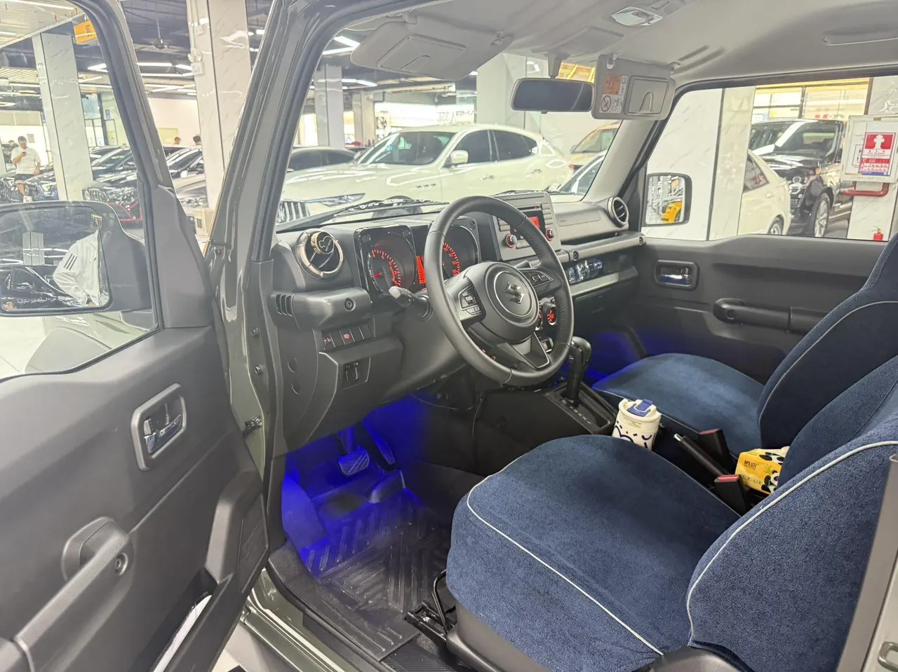 Suzuki Jimny (Imported) 2025 Jimny 1.5 Four-wheel Drive Automatic Gear 3