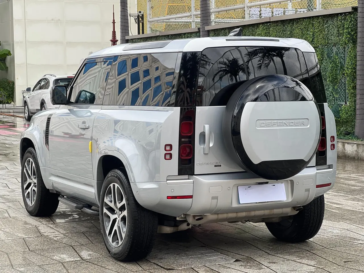 Land Rover Guard (Imported) 2024 Guard 90 48V 3.0T P400 HSE Automatic Gear 3