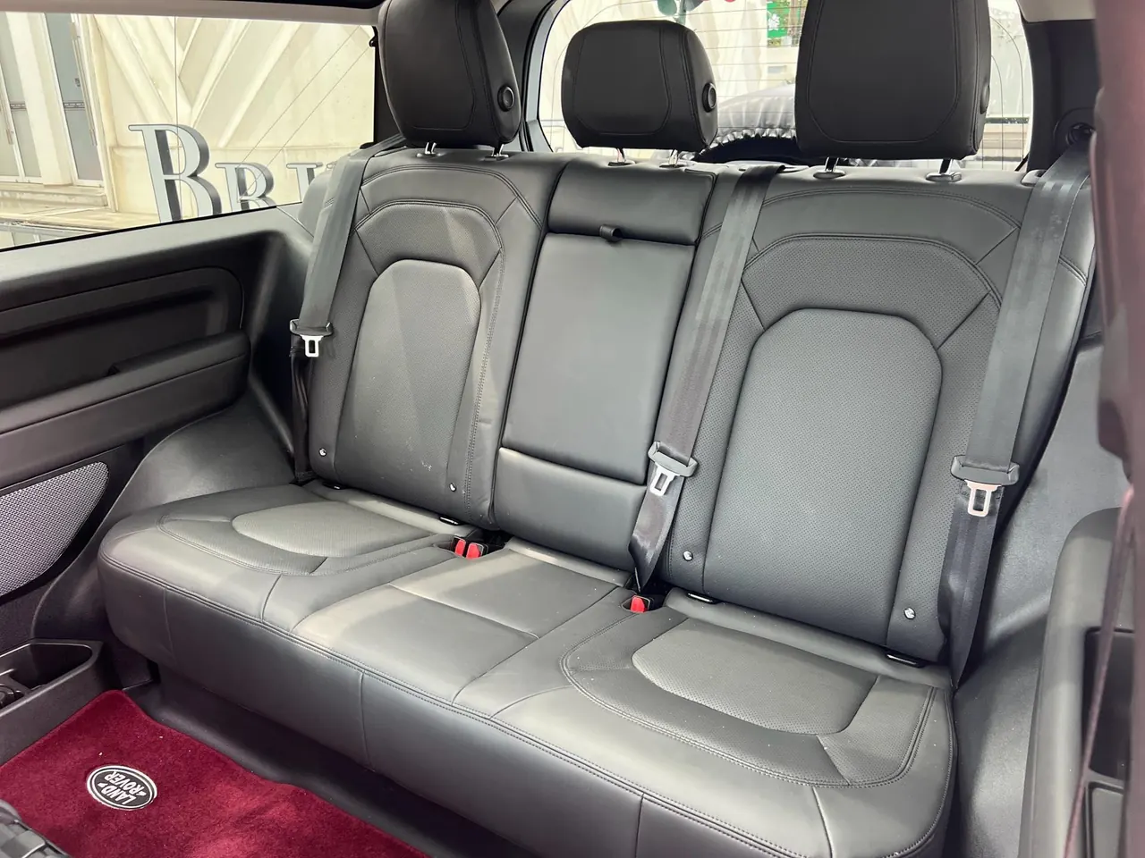 Land Rover Guard (Imported) 2024 Guard 90 48V 3.0T P400 HSE Automatic Gear 5