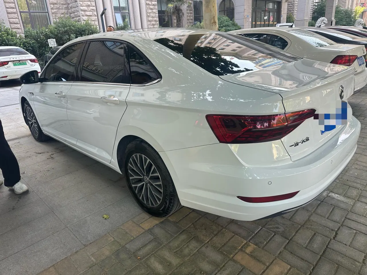 Volkswagen 2020 Sagitar 1.4TSI 280TSI Comfortable Automatic 3