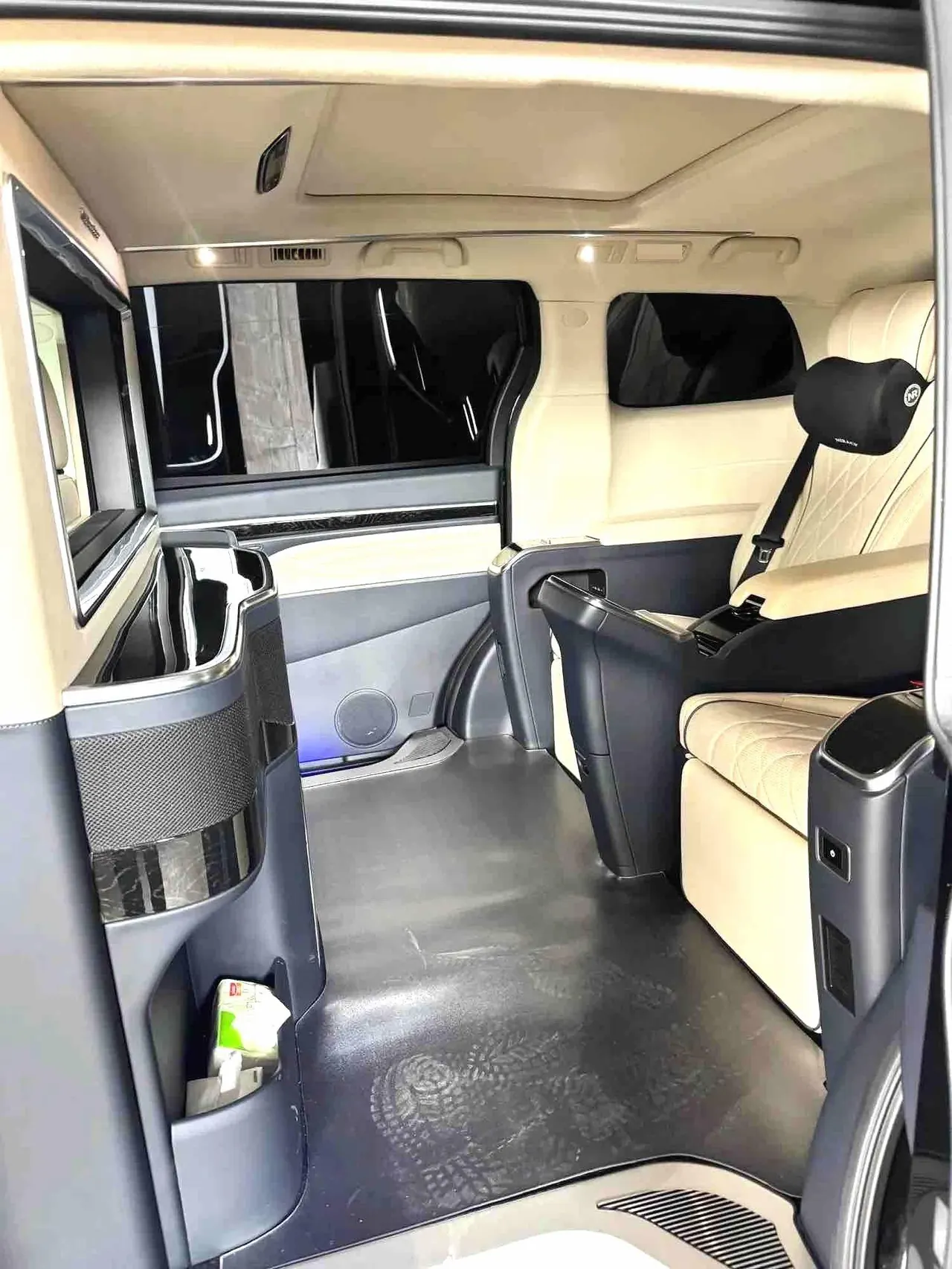 Chuanqi 2021 M8 2.0T 390T Master Series Royal Zun Edition 4-seat Automatic Gear 4