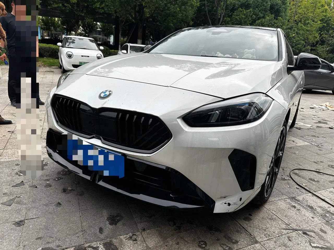 BMW 2 series 2025 225L 2.0T M sports obsidian night suit automatic gear 2