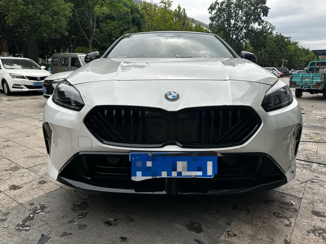 BMW 2 series 2025 225L 2.0T M sports obsidian night suit automatic gear 3