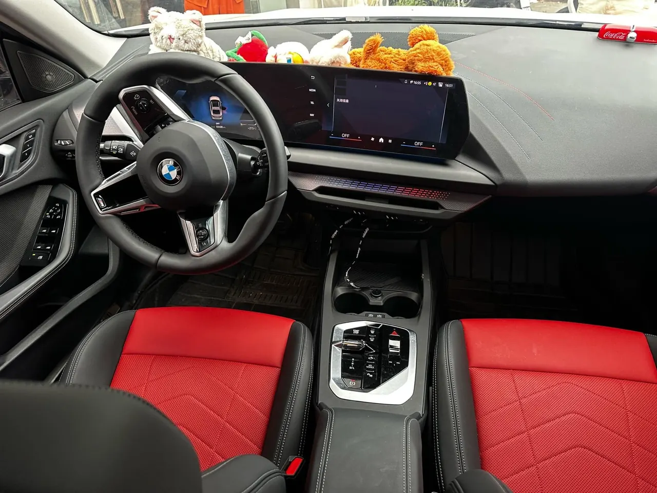 BMW 2 series 2025 225L 2.0T M sports obsidian night suit automatic gear 8