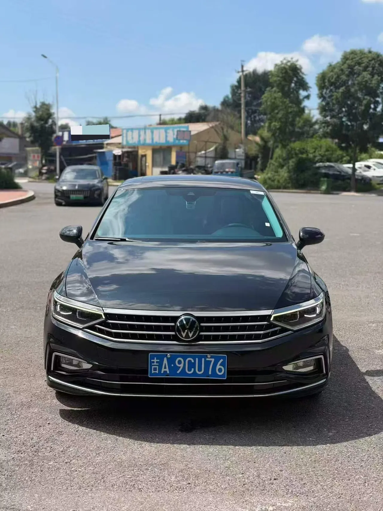 Volkswagen 2023 Magotan 2.0TSI 330TSI 2 million Commemorative Luxury Automatic Gear 2