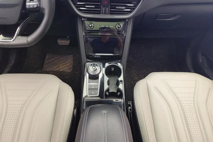 Ford 2020 sharp 2.0T four-wheel drive jiaxiang automatic gear 5