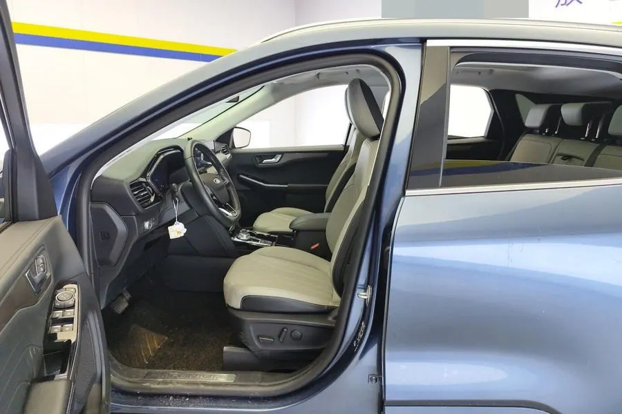 Ford 2020 sharp 2.0T four-wheel drive jiaxiang automatic gear 8