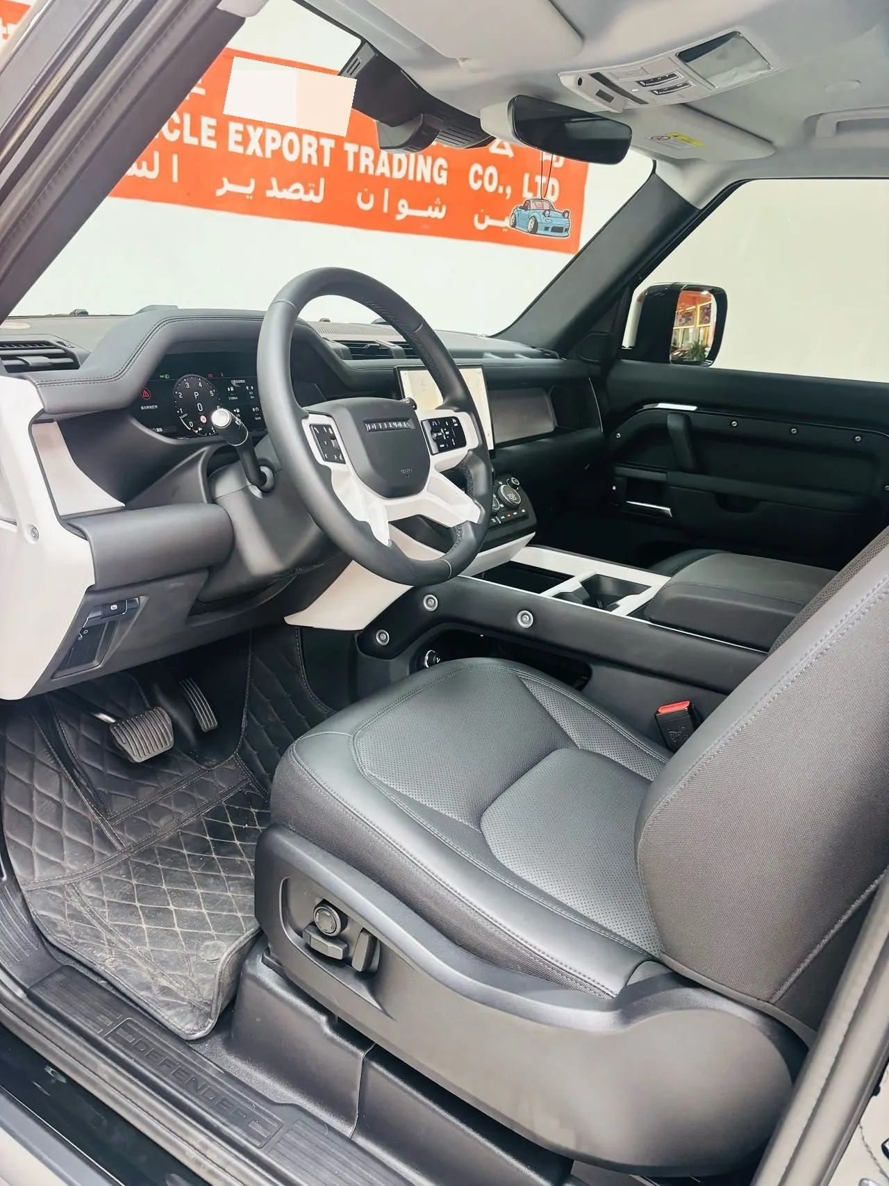 Land Rover Guard (Imported) 2025 Guard 90 2.0T P300 S Automatic Gear 3