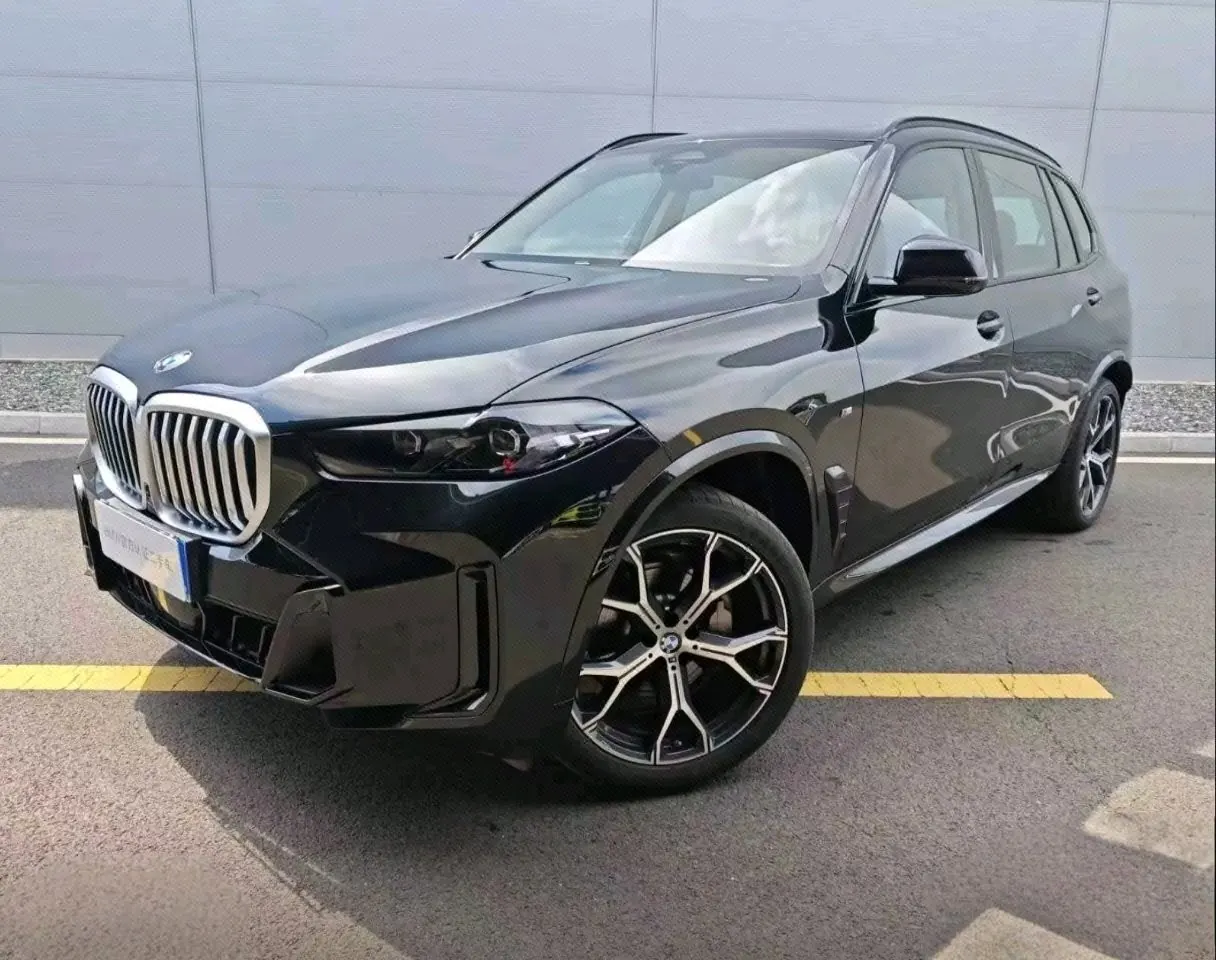 BMW 2025 X5 xDrive30Li 48V 2.0T M sports obsidian night suit automatic gear - View 1