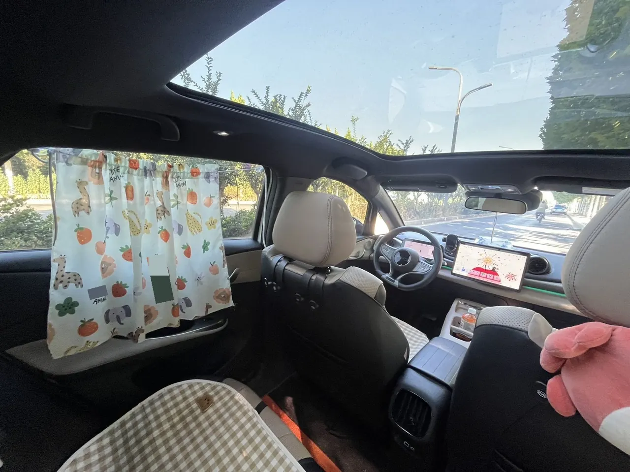 BYD 2025 Dolphin Smart Driving 410km Fashion Automatic Gear 9