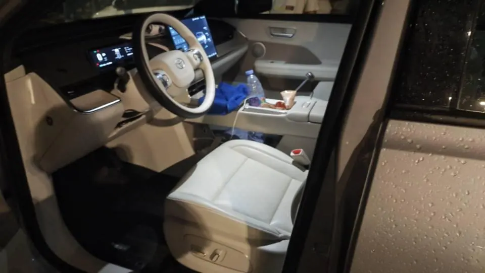 Toyota 2025 Platinum Intelligence 3X 520 Pro Automatic Gear 6