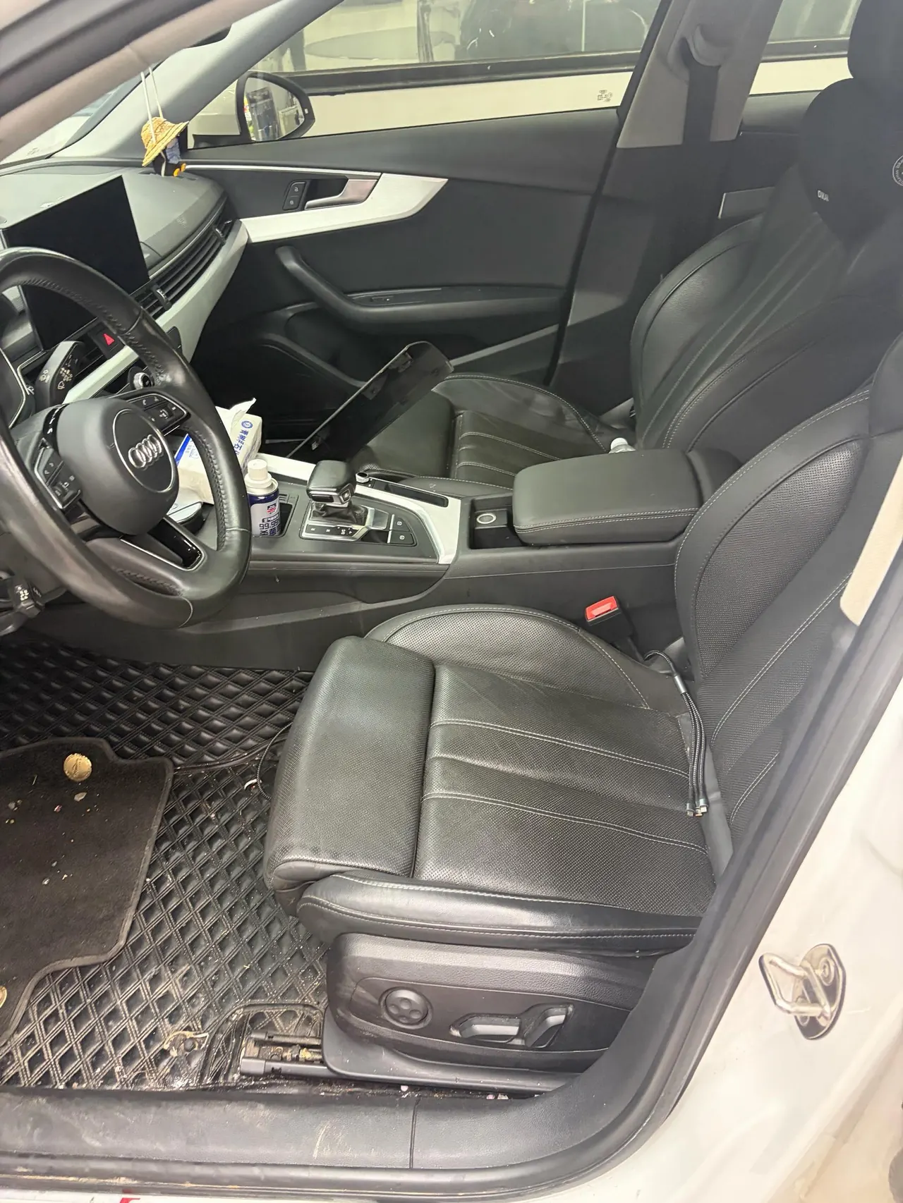 Audi 2020 A4L 2.0TFSI 40TFSI Fashion Dynamic Automatic 3