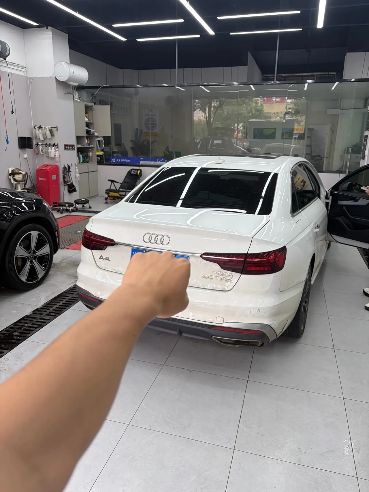 Audi 2020 A4L 2.0TFSI 40TFSI Fashion Dynamic Automatic 6