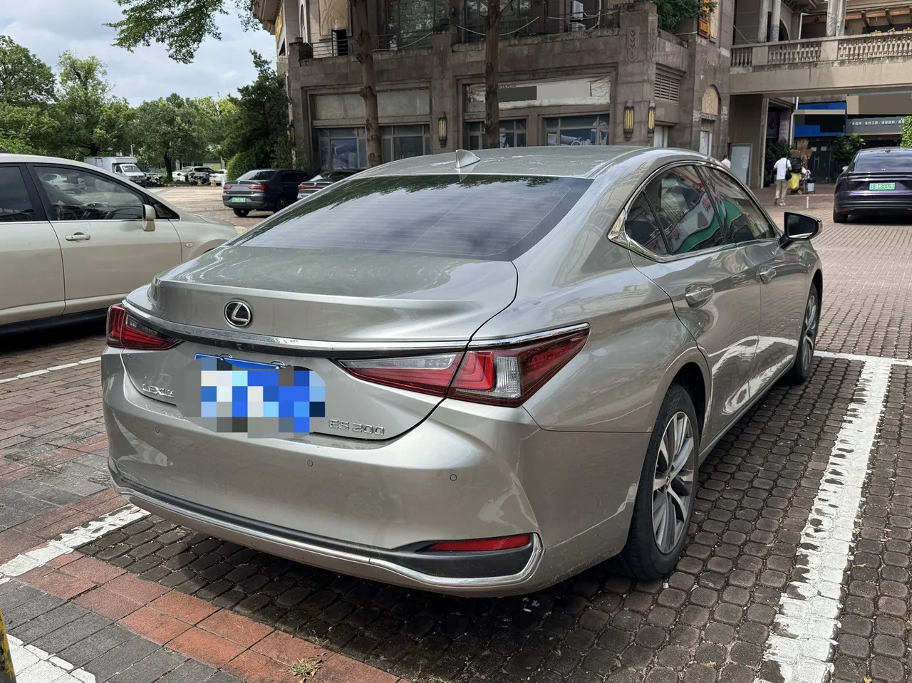 Lexus ES (Imported) 2020 ES200 2.0 Stepless Premium Edition Automatic Gear 4