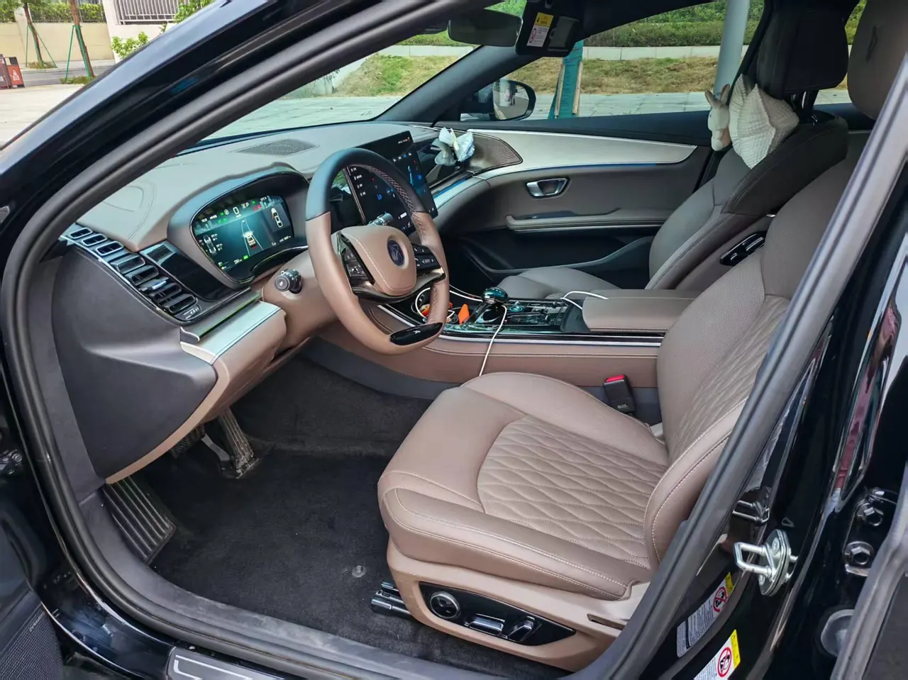 BYD 2025 Han DM-i 1.5T stepless 125KM noble automatic gear 7