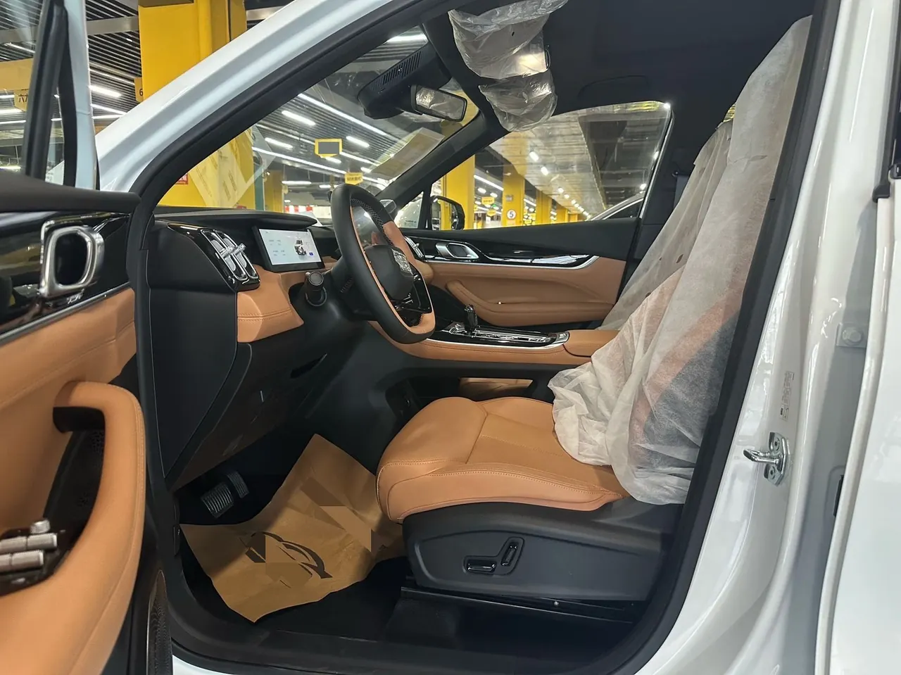 Geely 2025 Boyue L 1.5TD Shanhe Automatic Gear 5