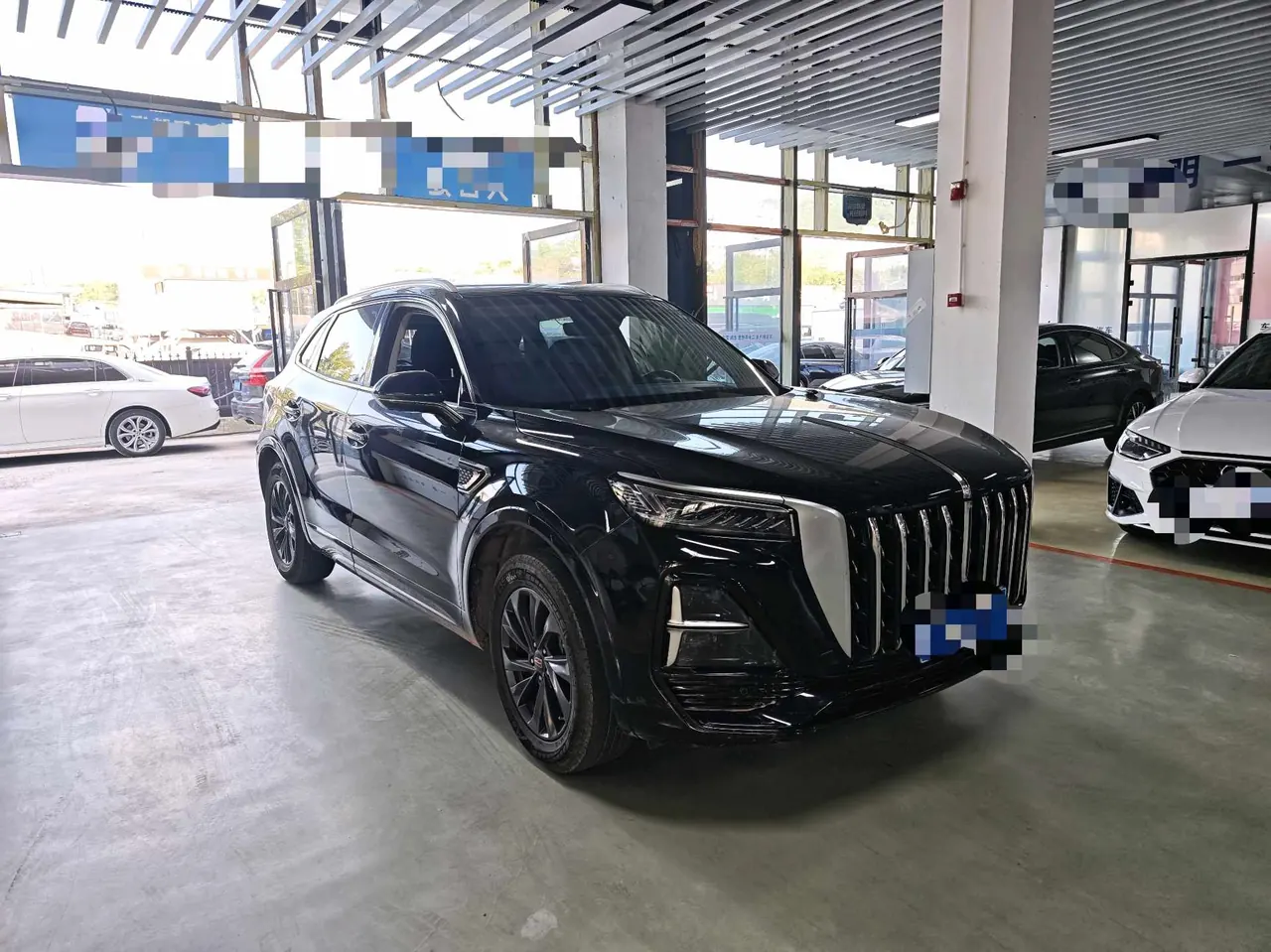 HongQi 2023 HS5 2.0T Flag Enjoy Pro Edition Automatic Gear 2