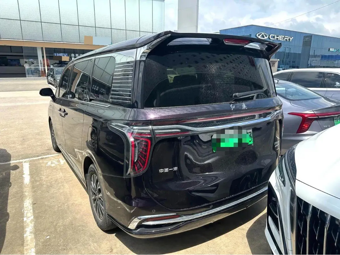 HongQi 2024 HQ9 PHEV 2.0T 4-wheel drive deluxe automatic gear 8