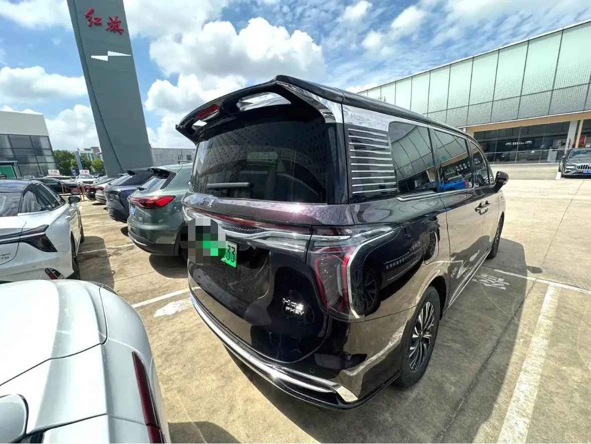 HongQi 2024 HQ9 PHEV 2.0T 4-wheel drive deluxe automatic gear 9