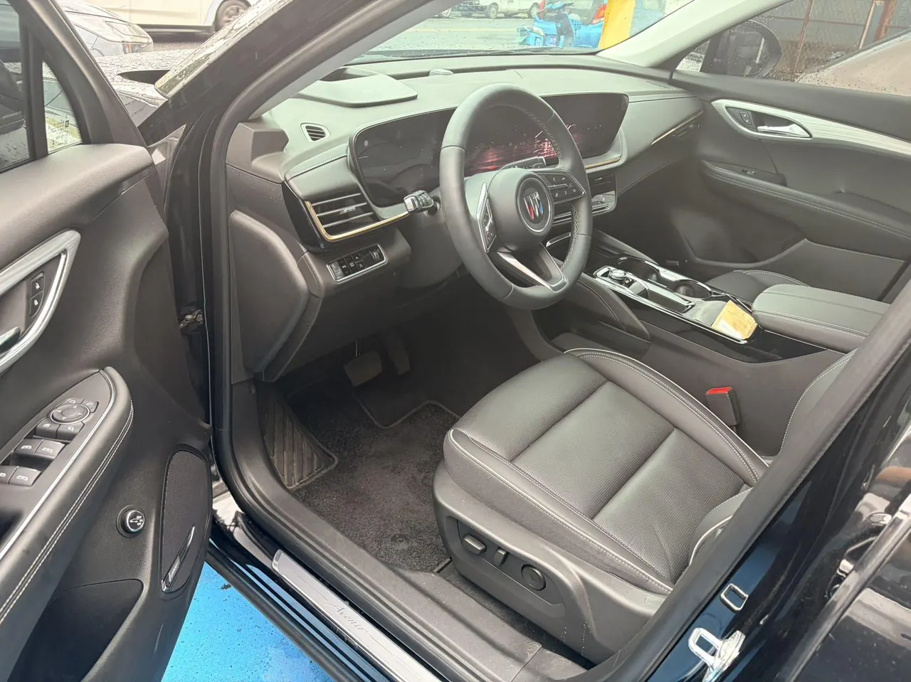 Buick 2026 Angkewei Plus 2.0T 4-wheel drive Avenir Avia automatic gear 2