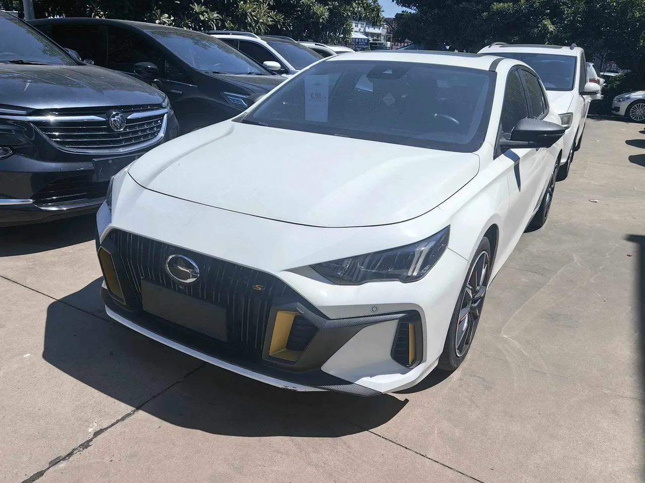 Trumpchi 2023 Shadow Leopard 1.5T 270T Shadow Leopard J16 Edition, Automatic Transmission - View 1