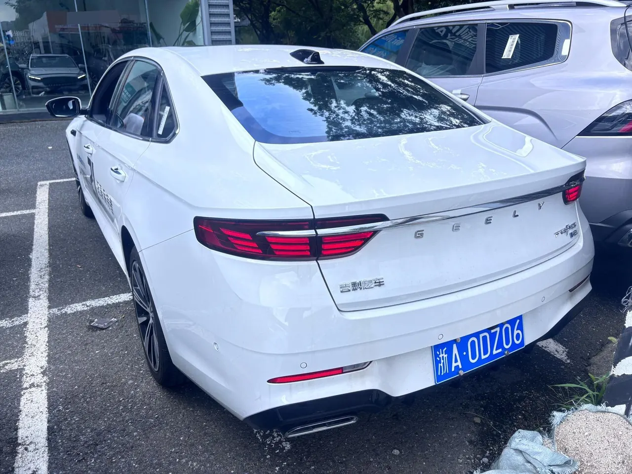 Geely 2026 Xingrui i-HEV 1.5 Zhiqing Hybrid Wangshu Edition Automatic Gear 4