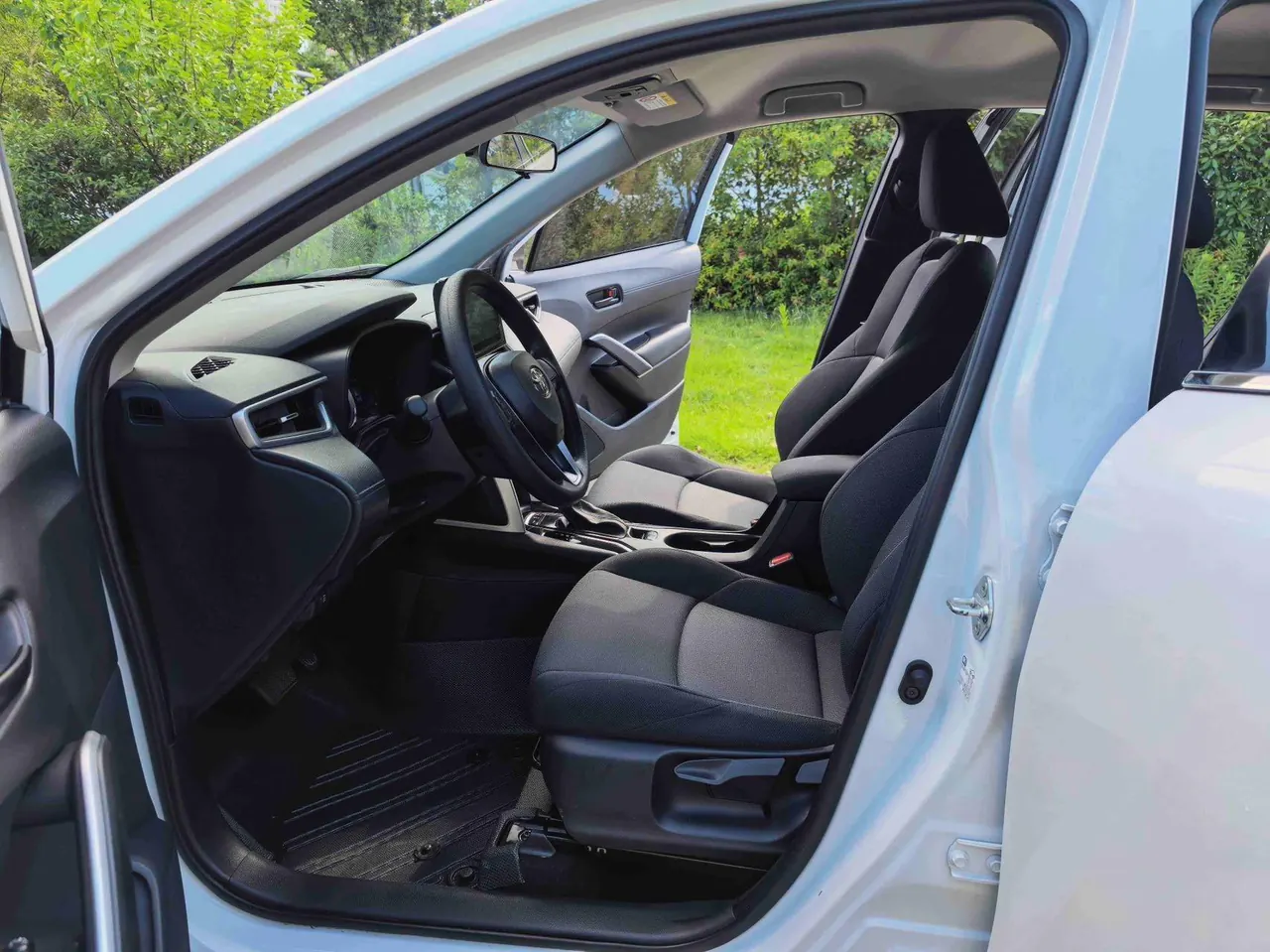 Toyota 2022 Front Landa 2.0 Stepless Elite Edition Automatic Gear 5